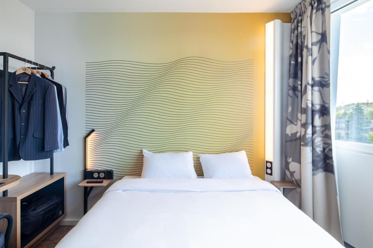 B&B Hotel Massy Gare Tgv Екстериор снимка