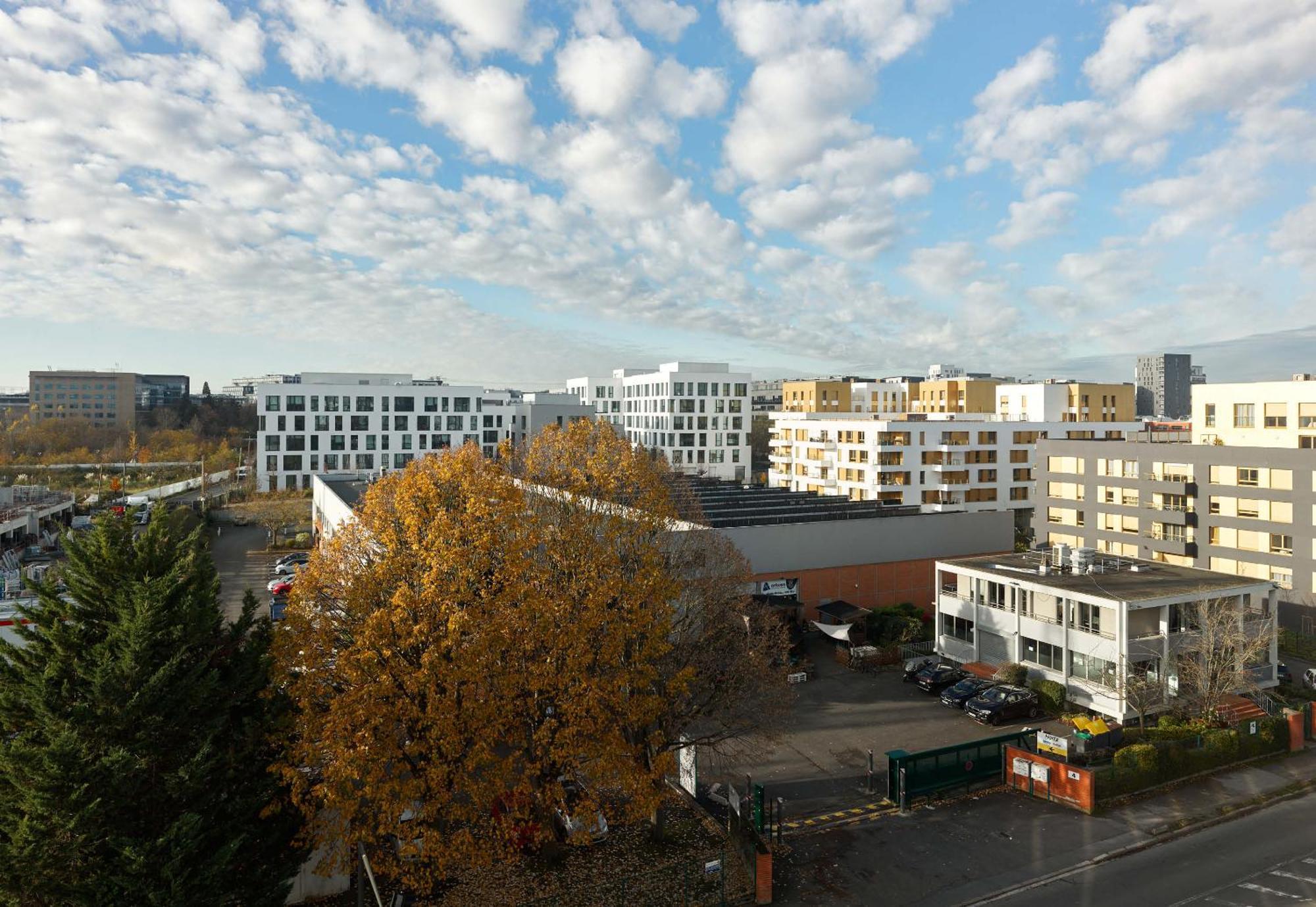 B&B Hotel Massy Gare Tgv Екстериор снимка